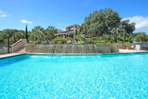 Peaceful Oceanfront Villa with Pools Hot Tub Tennis & Ocean View photo 31