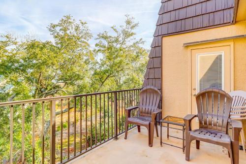 Quiet Hilton Head Getaway with WiFi Pool Hot Tub & Ocean View photo 5