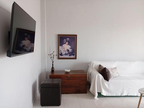 OpenView Apartment on Metro Station - Easy Parking