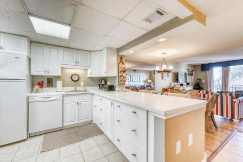 Spacious villa with pool hot tub playground & cute decor - steps from beach photo 16