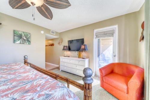 Spacious villa with pool hot tub playground & cute decor - steps from beach photo 22
