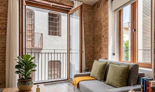 Diseño en El Carmen: Balcón Privado & Ascensor