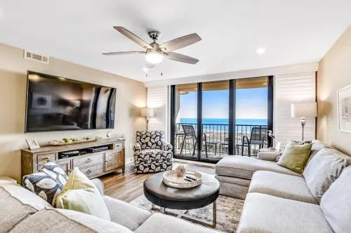 Cozy oceanfront villa tennis courts hot tub shared pool and ocean view photo 1