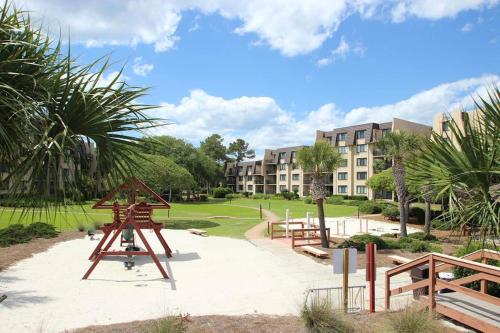 Oceanfront Villa with Ocean Views Shared Pool Hot Tub and More - Walk to Beach photo 36