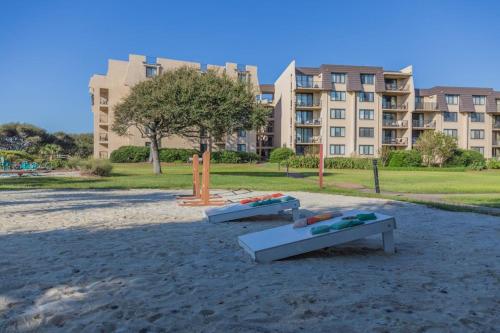 Oceanfront Villa with Ocean Views Shared Pool Hot Tub and More - Walk to Beach photo 39
