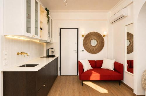Rooftops of Athens-Studio with Jacuzzi & Sunset View