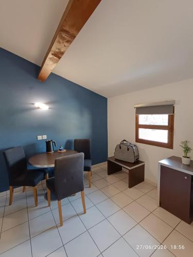 Charmand studio au pied de la Cité de Carcassonne