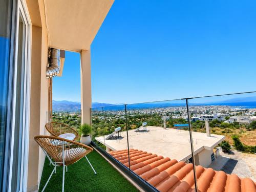 Marvelous Panoramic Residence