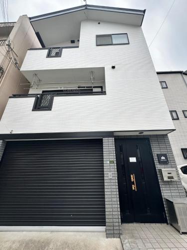 ForestHouse 関西空港直通 ユニバーサルスタジオジャパンに近い 大阪駅 難波駅 大阪城公園 天王寺駅 奈良駅 神戸三宮駅へは直通アクセス
