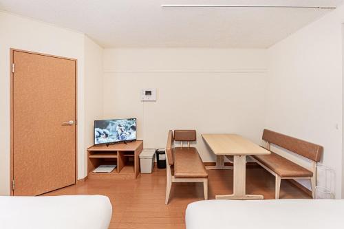 Leopalace Apartment Hotel KitaAkabane