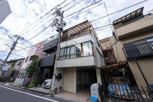 Azure inn kondo