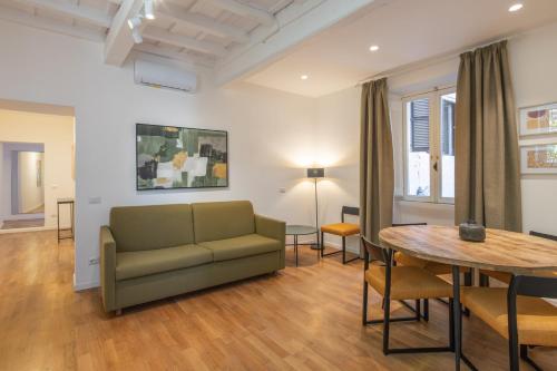 Palazzo Taverna Apartments