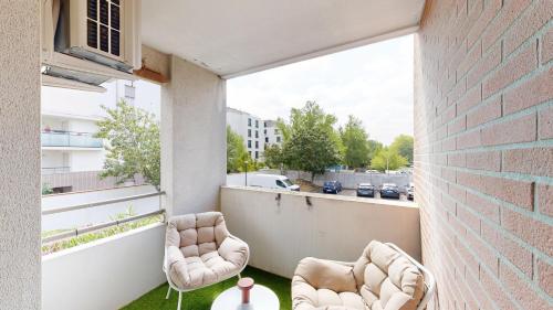 L'Acacia by expat renting - Piscine - Balcon