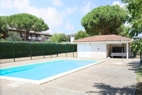 L'Acacia by expat renting - Piscine - Balcon