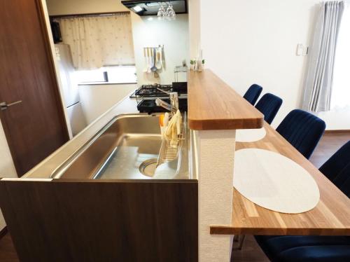 BAC 301 - Tokyo Disney Access, Entire Apartment for 4, Tokyo Koiwa