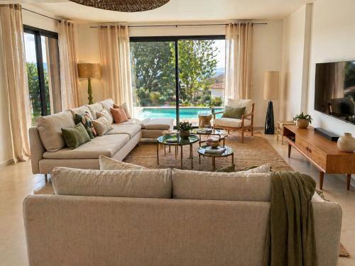 Villa Terra Vecchia, 6 personnes, vue imprenable, piscine chauffée