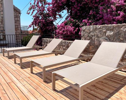 Casa Gojave - Authentic Hvar House with Garden