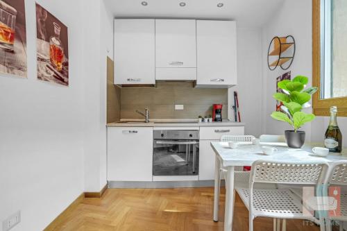 PA102-Modern Apartment with Air Conditioning