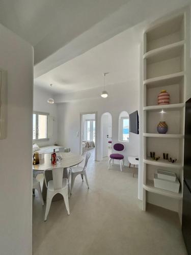 The Heyblue Suite A