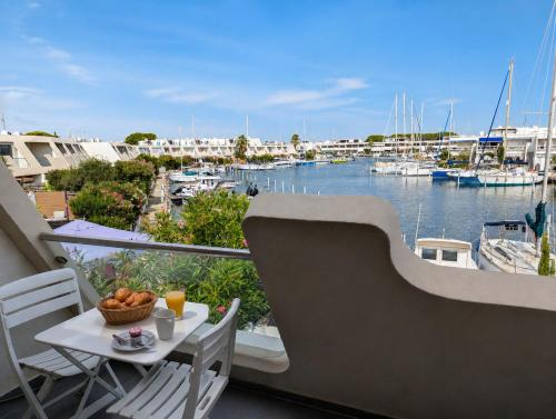 Marina d'exception grande terrasse et vue panoramique