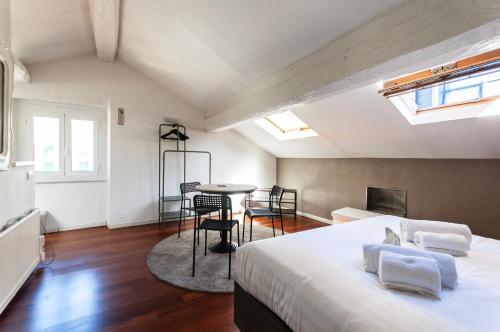 Youhosty - Corso Como