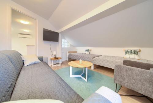 Stella Apartmani Malinska Samoborska 9