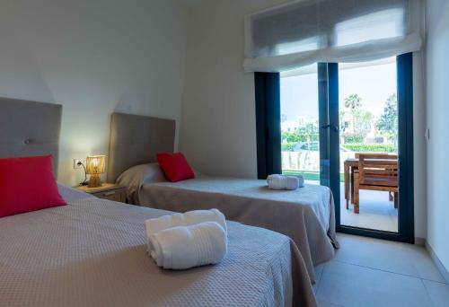 Villa Ferris & Villa Veleta - 200 meters from the sea