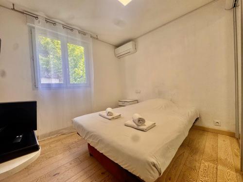 Havre de calme à Nice, proche plage, 3 chambres, parking privé, tram à proximité