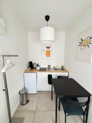 Soh Rent Strasbourg Studio 2 TV Wifi Near Train Station
