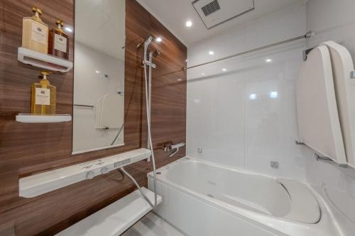 Nikyo Rannokan 2026 New B&B 5 minutes to Kujo Station Villa in Osaka