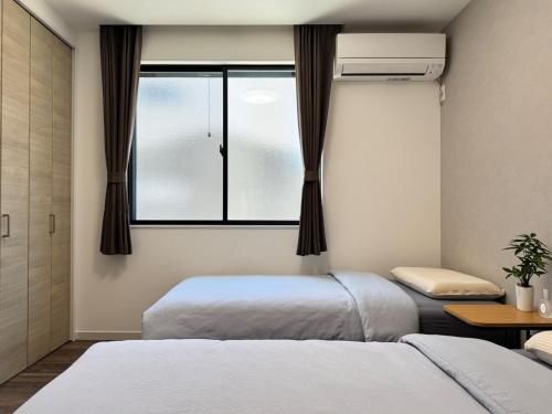Huge Terrace Villa 3 Minutes to Tengachaya Direct Access to Namba KIX Kyoto Two Bathrooms, Dryer Tenshin