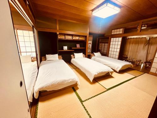 Teradaya Osaka Ryokan 150m2 寺田屋大阪旅館 your own property sweet home in Osaka