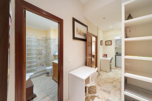 Wellhome Sevilla Centro