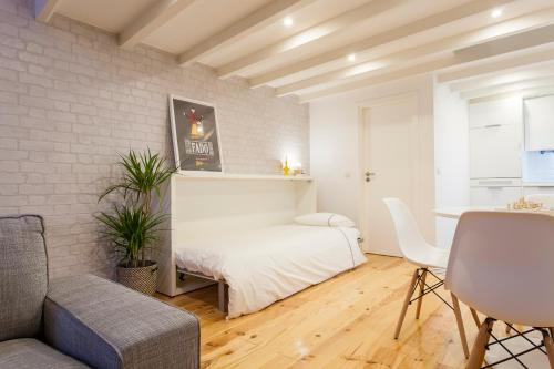 Iconic Tram Views & Loft Living - Loft in Bica