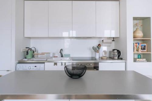Cozy 1BD Apart for 2-RépubliqueCanal Saint Martin
