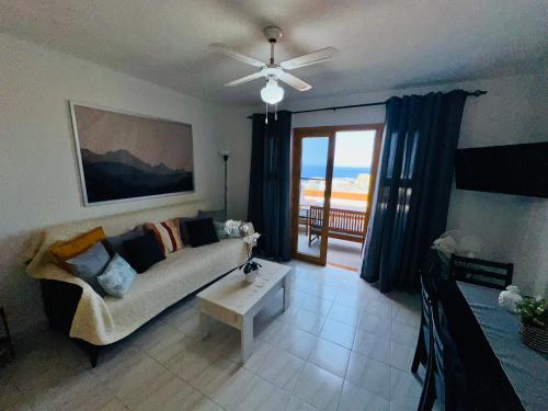 Quiet Studio, Incredible views, Climatized pool, FREE WIFI