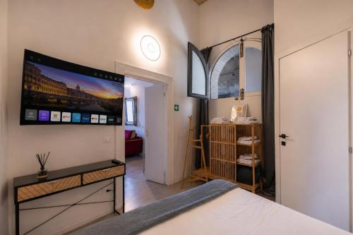 The Grand View Experience