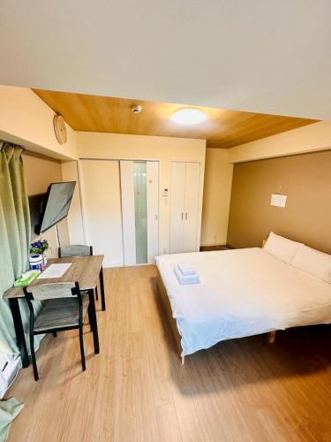 R SQUARE Nipponbashi Room No 303