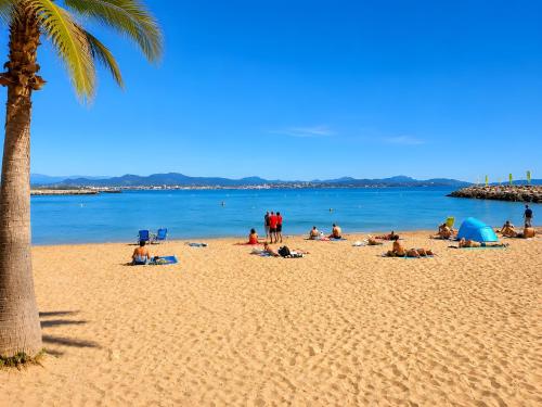 Duplex Appartement 300m de la mer