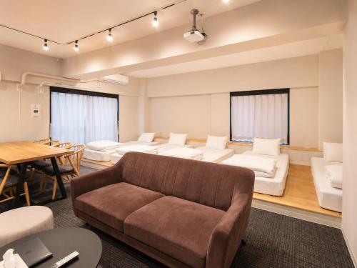 Tasone Stay OSAKA FYJ709