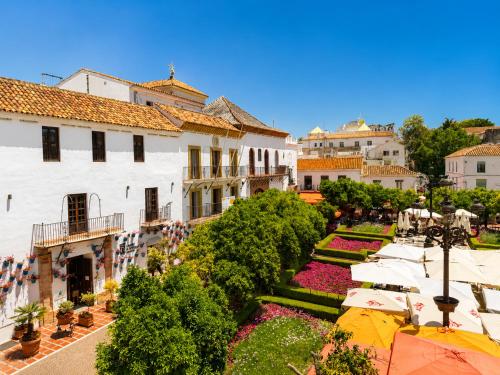 Plaza de Los Naranjos Old Town Marbella - EaW Homes