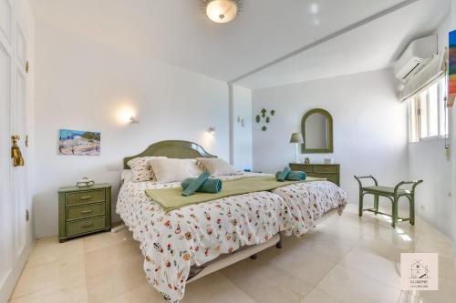 Miramar Penthouse Beachfront 30m2 Terrace