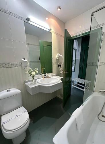 Bany a Hotel Mitra Crisálida