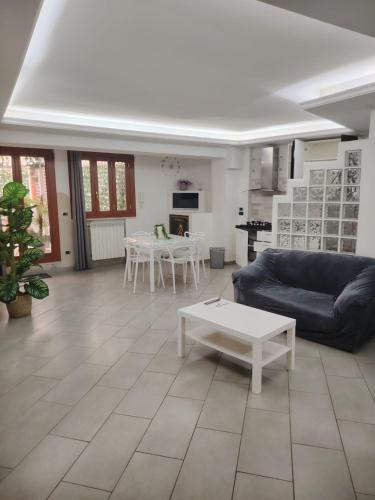 BORGO LORETO NAPLES