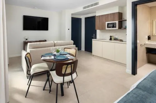 AZUL HOME SUITES Estepona photo 17