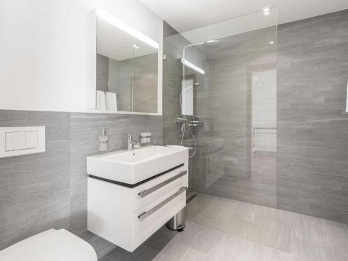 Apartment Taviarna Laax 4-5 by Interhome