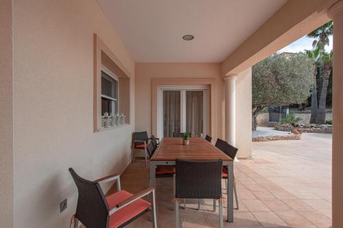 Villa 4 dormitorios 2 baños Pla Roig Calpe