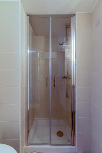 RIVIERA DOLCE VITA - Cozy studio in Nice, 7 min by tram, renovated