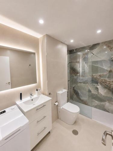 Victoria Court 2 Azure Haven