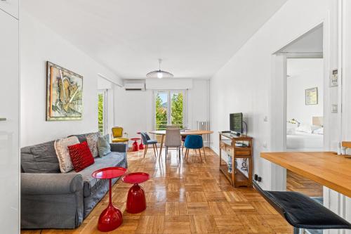 Comfortable & Bright 2 Bedroom